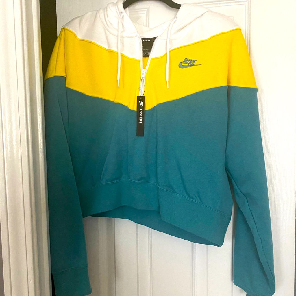 Brand New Nike Pullover Jacket Brand New